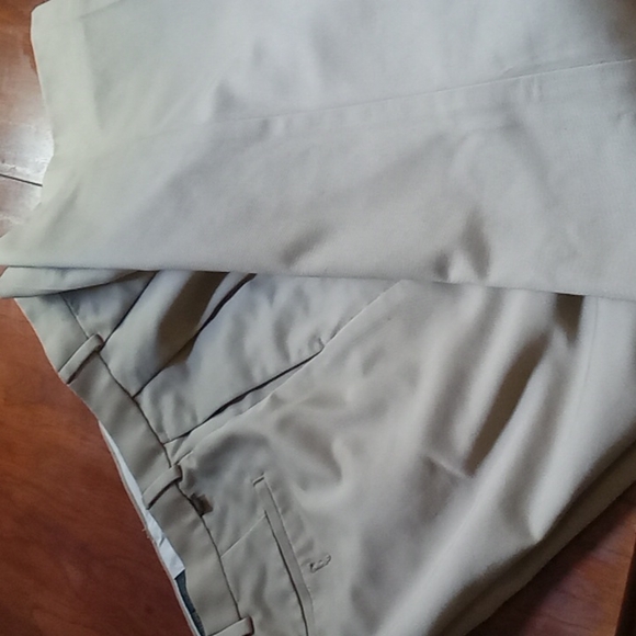 Pants - Picture 4 of 4